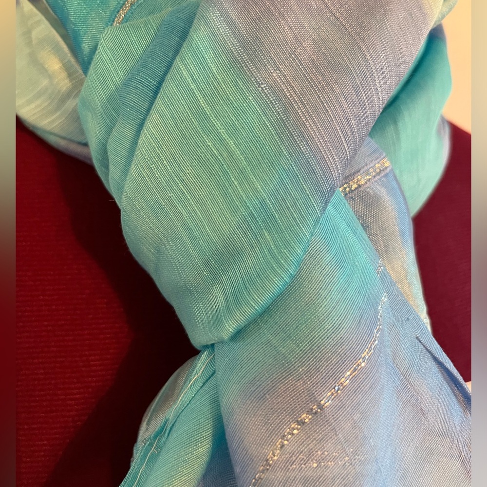 NWT Fashion Scarf - Picture 2 of 3